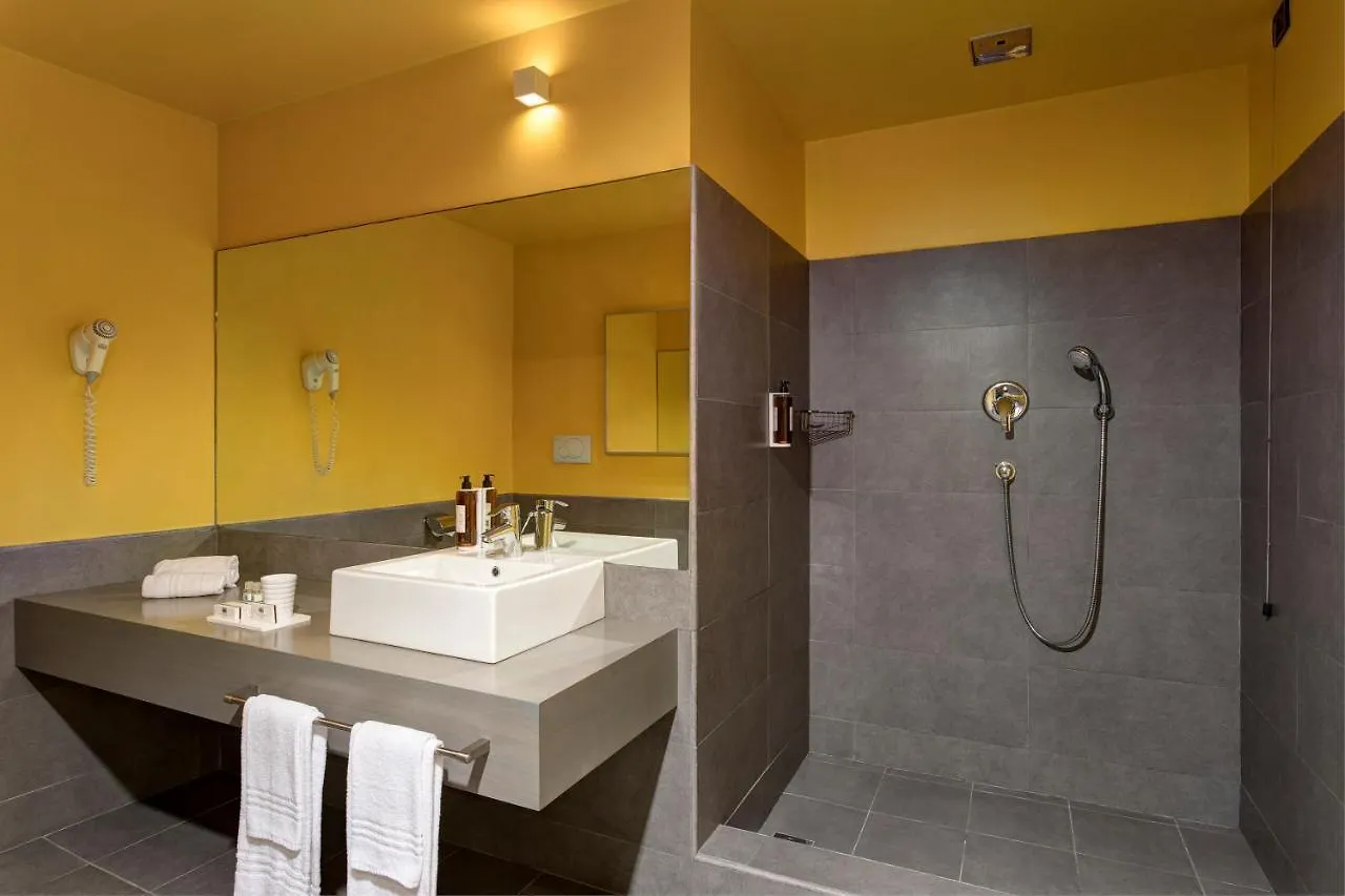 Hotel Punta San Martino Arenzano 4*,  Italia